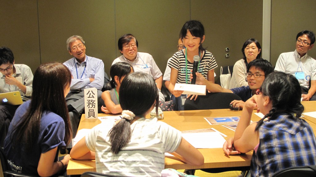 Salesforce Japan volunteers with litate vilage