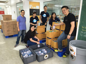 Feeding Hong Kong volunteers